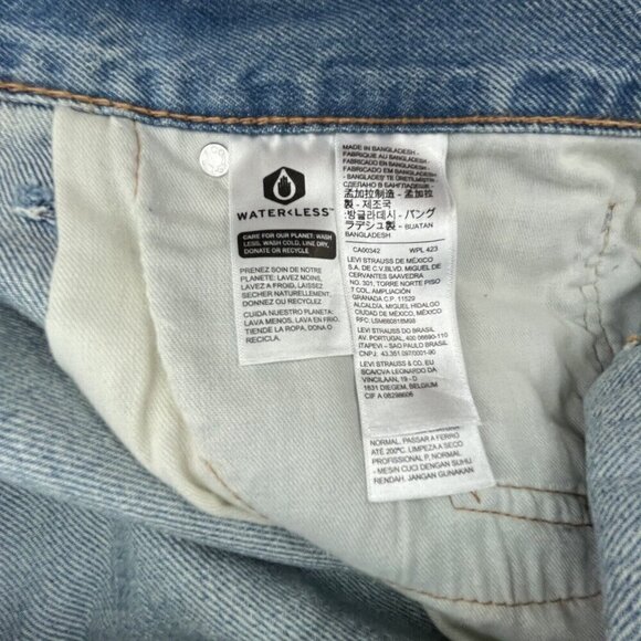 Levis 469 Raw Hem Loose Fit Blue Denim Jean Shorts 100% Cotton Mens Size 54 NEW - Picture 10 of 14
